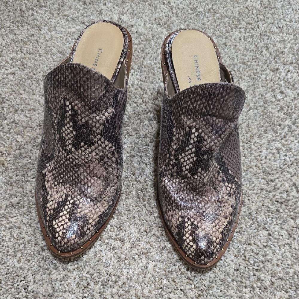 Chinese Laundry Brown and Gray Mules with Pointed Toe